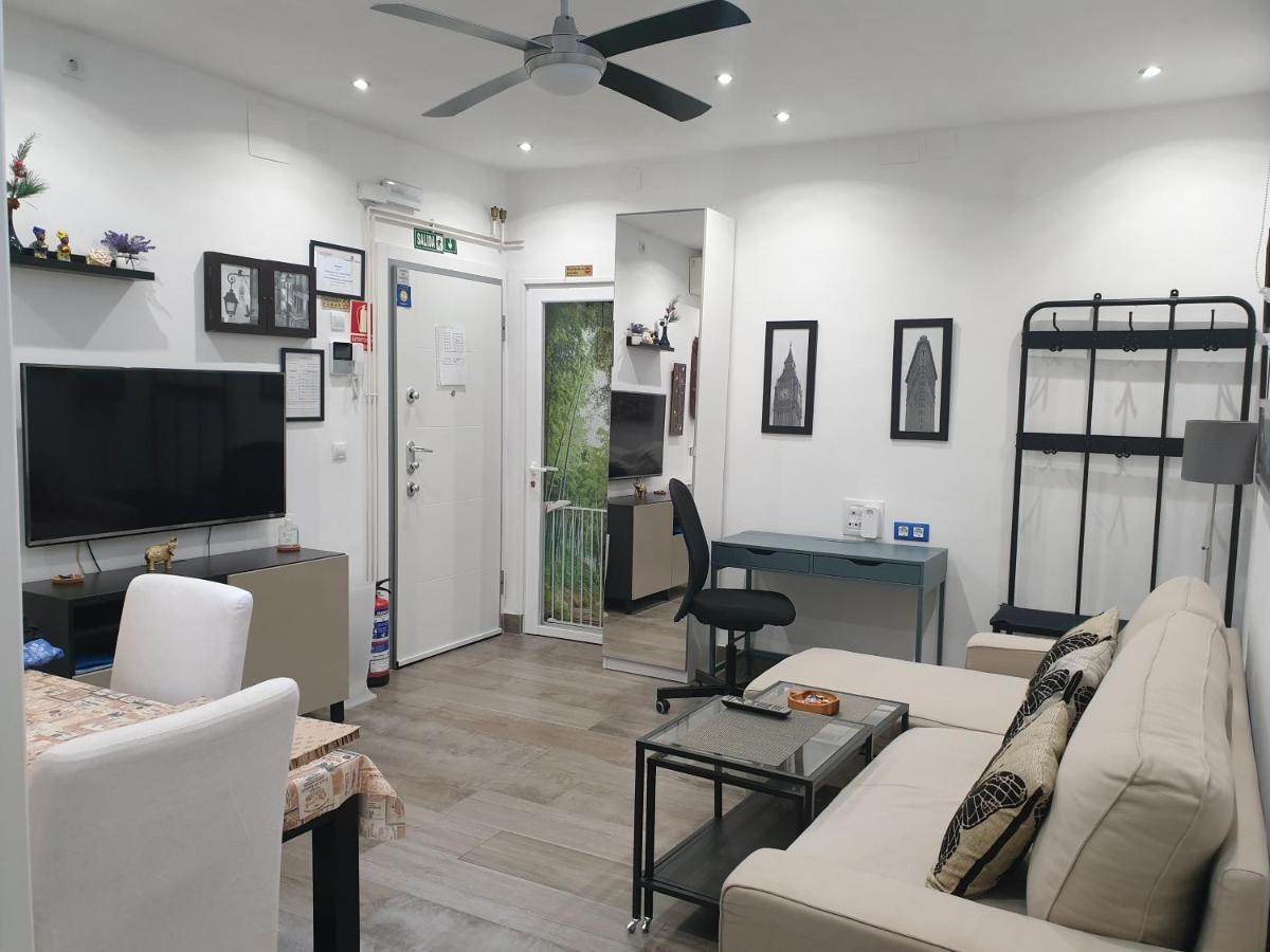 Apartment Tirso Molina Madrid Eksteriør billede