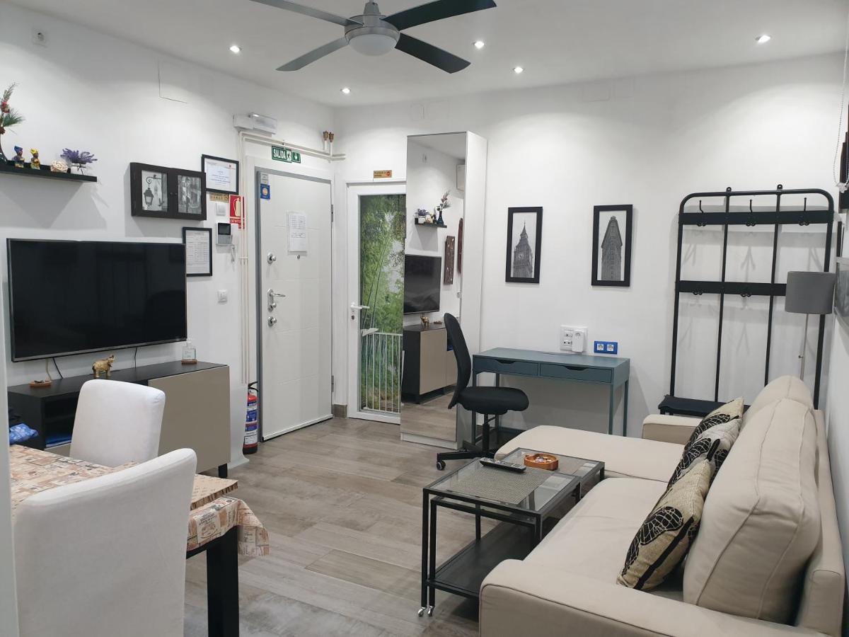 Apartment Tirso Molina Madrid Eksteriør billede