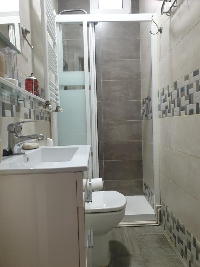 Apartment Tirso Molina Madrid Eksteriør billede