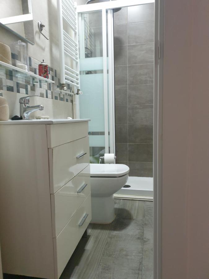 Apartment Tirso Molina Madrid Eksteriør billede