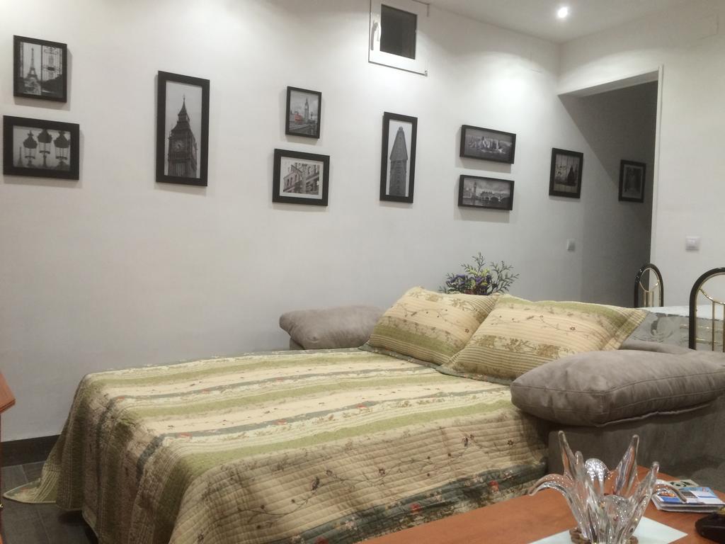 Apartment Tirso Molina Madrid Eksteriør billede
