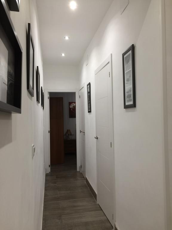 Apartment Tirso Molina Madrid Eksteriør billede